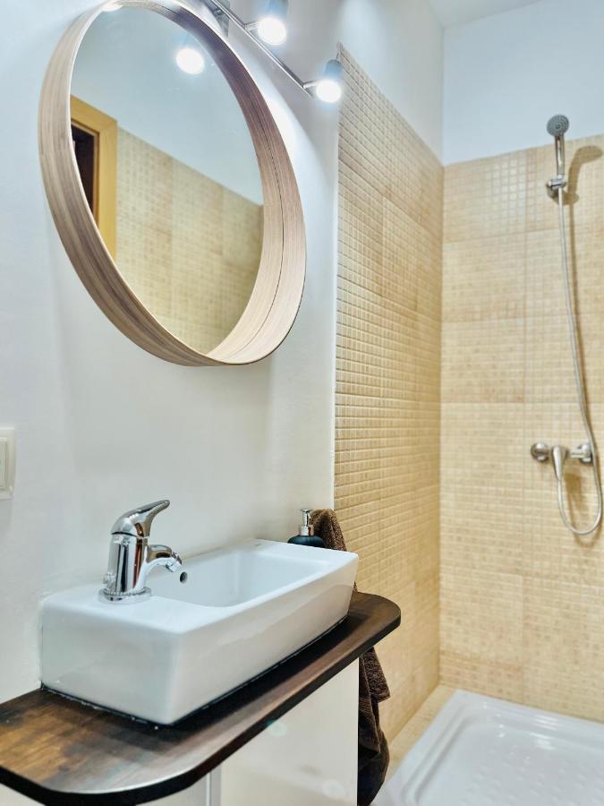 Nuevo Cosy Loft 4Pax Estavar Luaran gambar